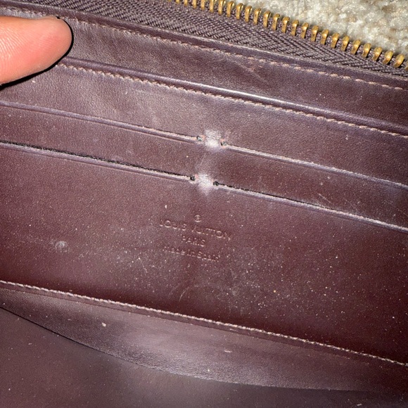 Louis Vuitton Zippy Wallet - Picture 4 of 5